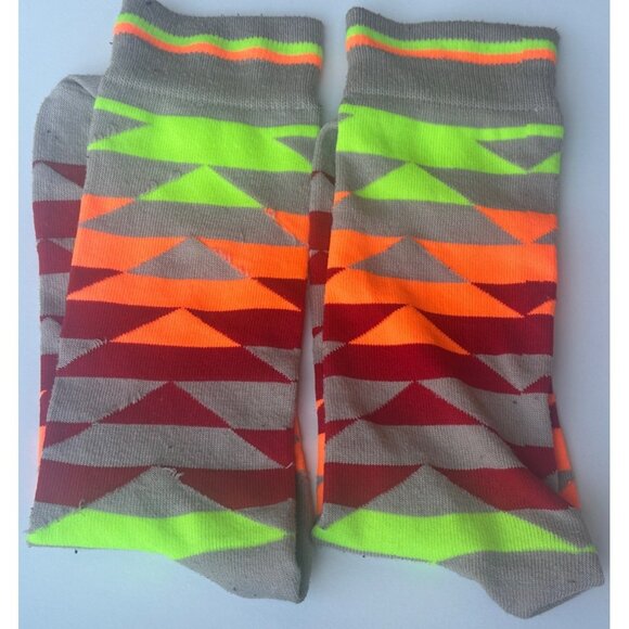 2 Pairs Over The Calf Crew Socks Geometric & Novelty Print Women 16.5-18" Height - Picture 4 of 8